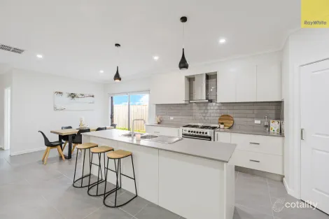 Property photo of 71 McLachlan Street Bacchus Marsh VIC 3340