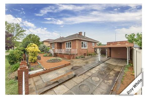 Property photo of 1 Hazelwood Street Karabar NSW 2620