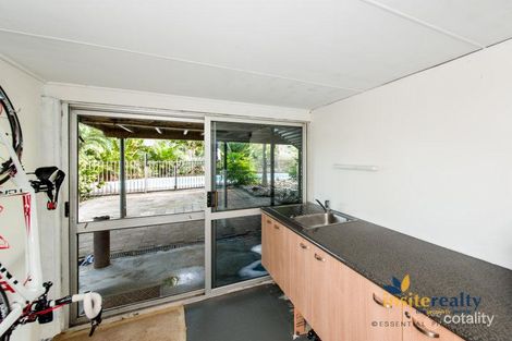 Property photo of 9 Edmonds Street Bucasia QLD 4750
