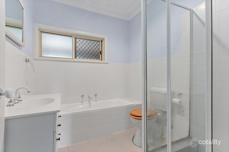 Property photo of 2 Glencoe Avenue Wyoming NSW 2250
