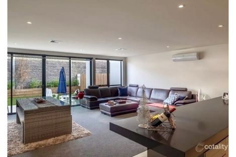 Property photo of 22 Bardaster Boulevard Chirnside Park VIC 3116