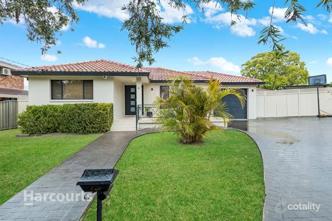 Property photo of 4 Rosalie Crescent Greenacre NSW 2190