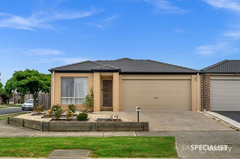 Property photo of 48 Linden Tree Way Cranbourne North VIC 3977