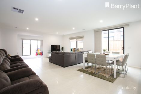 Property photo of 24 Dolomite Boulevard Clyde North VIC 3978