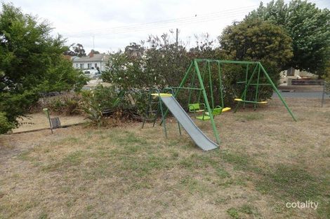 Property photo of 8 The Crescent Queanbeyan NSW 2620