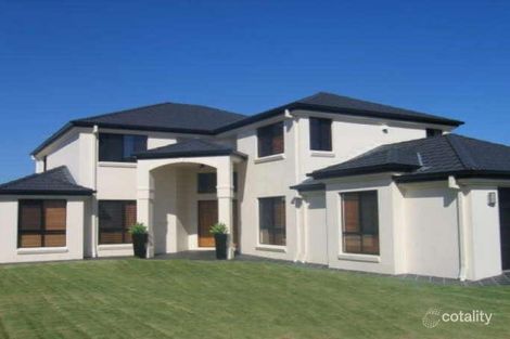 30 Chestnut Dr, Flinders View, QLD 4305