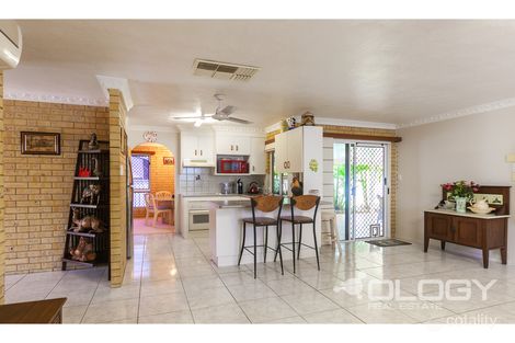 Property photo of 10 Kavanagh Crescent Koongal QLD 4701