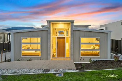 1/30 Cherrington Dr, Tranmere, TAS 7018