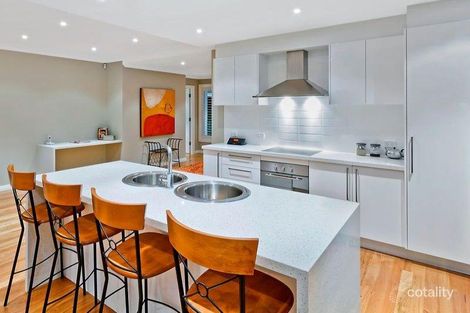 Property photo of 341 Lakedge Avenue Berkeley Vale NSW 2261