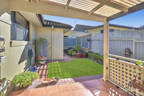 Property photo of 2/21 Azalea Avenue Coffs Harbour NSW 2450