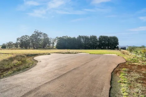 Property photo of 11 Djurkovic Road Coomoora VIC 3461