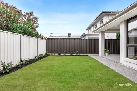 5a Mclachlan Ave, Glenelg North, SA 5045