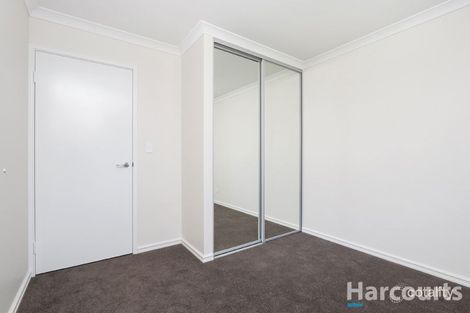 Property photo of 27 Hydrangea Road Treeby WA 6164