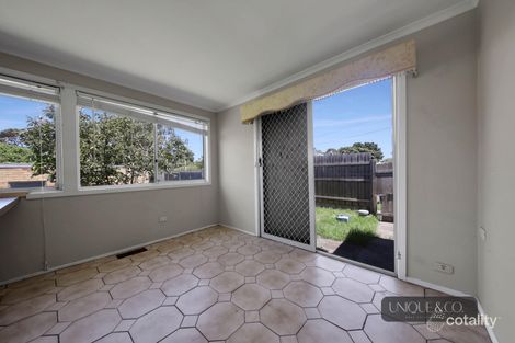 Property photo of 94 Waverley Road Chadstone VIC 3148