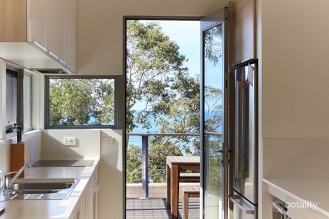 Property photo of 13 Allen Street Lorne VIC 3232