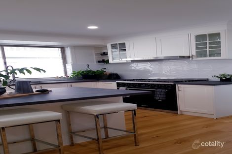 Property photo of 2 Carling Court Hoppers Crossing VIC 3029