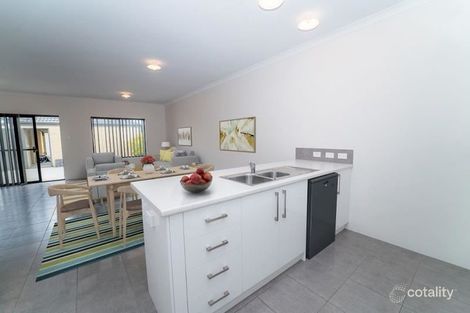 Property photo of 121 Norton Promenade Dalyellup WA 6230