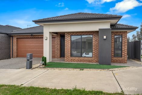 Property photo of 9 Sumar Drive Craigieburn VIC 3064