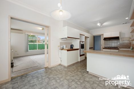 Property photo of 43 Cuthberts Road Alfredton VIC 3350