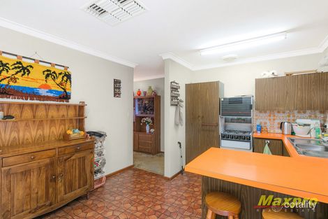 Property photo of 7 Merril Place Ferndale WA 6148