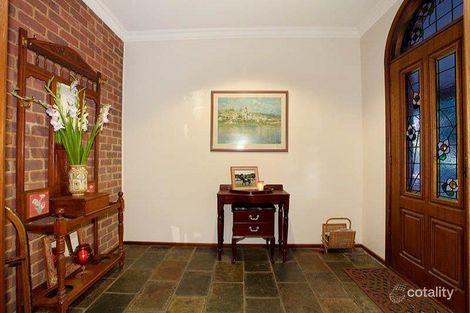 Property photo of 5 Highfield Way Tyabb VIC 3913