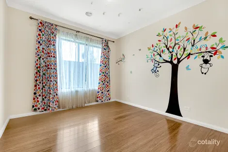 Property photo of 5 Rainham Avenue Craigieburn VIC 3064