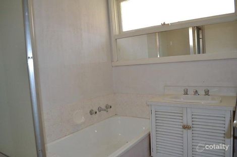 Property photo of 1/47 Thames Street Box Hill VIC 3128