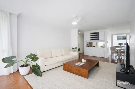 Property photo of 7/3 Pacific Street Main Beach QLD 4217