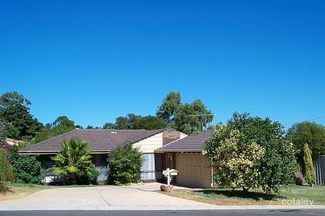 17 Tifera Cir, Kallaroo, WA 6025