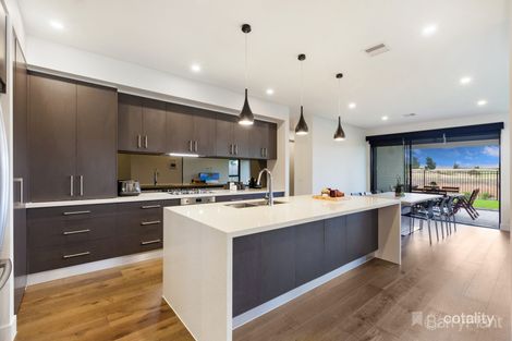 Property photo of 86 Mandalay Circuit Beveridge VIC 3753