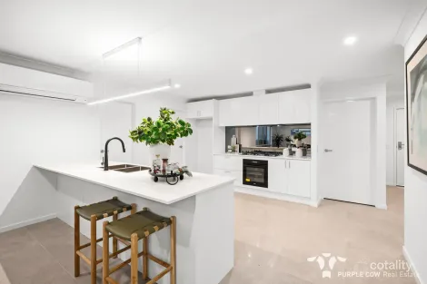 Property photo of 26 Torres Way Spring Mountain QLD 4300
