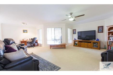 Property photo of 19 Borumba Court Narangba QLD 4504