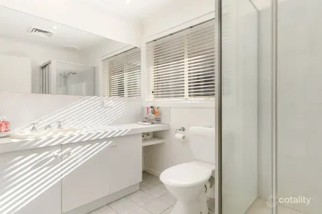 Property photo of 80 Burrowye Crescent Keilor VIC 3036