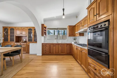 Property photo of 21 Hobbs Street Findon SA 5023