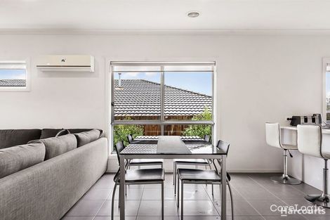 Property photo of 4 Apex Place Berwick VIC 3806