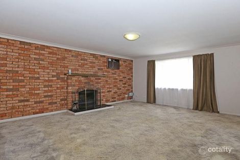 Property photo of 27 Fullerton Crescent Bligh Park NSW 2756