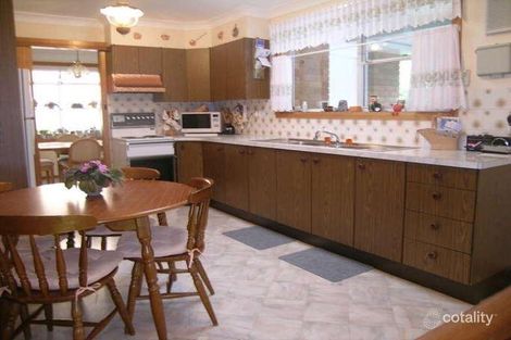 Property photo of 115 Joseph Banks Drive Kings Langley NSW 2147