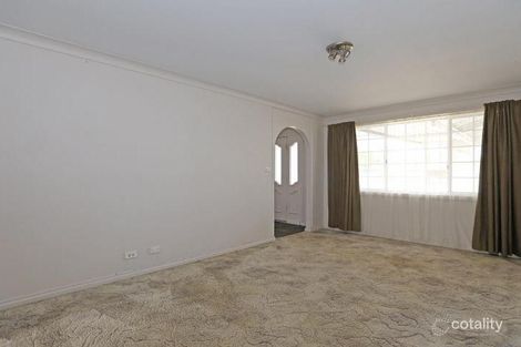 Property photo of 27 Fullerton Crescent Bligh Park NSW 2756