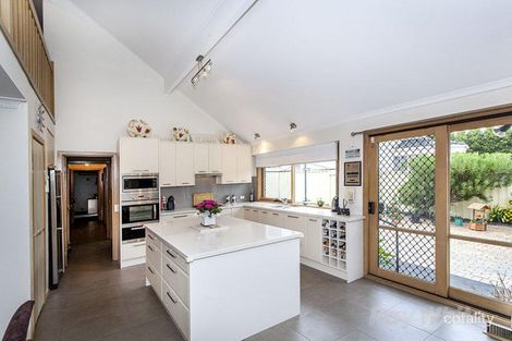 Property photo of 49 Candlebark Quadrant Rowville VIC 3178