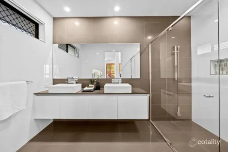 Property photo of 106 Kookaburra Circuit Rochedale QLD 4123