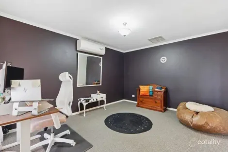 Property photo of 16 Crestview Place Hillbank SA 5112