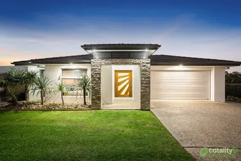 82 Corvus Dr, Cashmere, QLD 4500