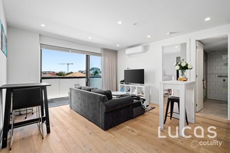 Property photo of 201/15 Hamilton Street Bentleigh VIC 3204