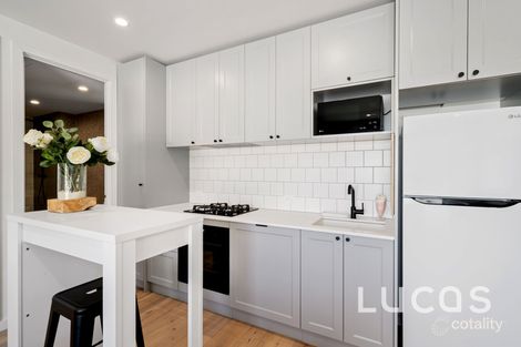 Property photo of 201/15 Hamilton Street Bentleigh VIC 3204