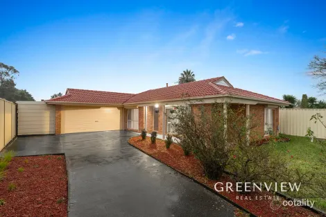 Property photo of 19 Frances Crescent Cranbourne North VIC 3977