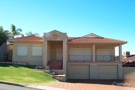 Property photo of 28 Robertson Road Kardinya WA 6163