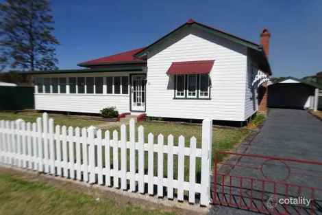 12 Duke St, Jennings, NSW 4383