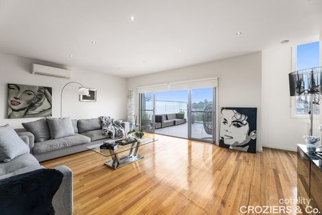 Property photo of 11 Duranta Drive Gowanbrae VIC 3043