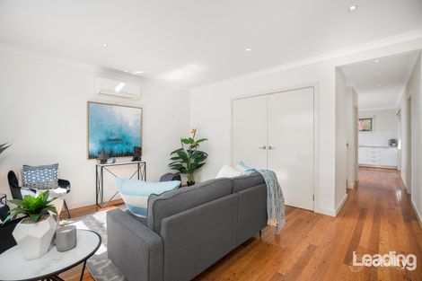 Property photo of 25 Gibbons Street Sunbury VIC 3429