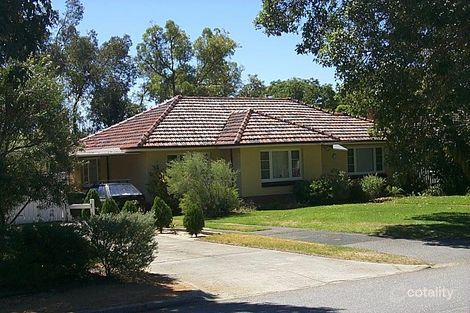 13 Kennedy St, Melville, WA 6156